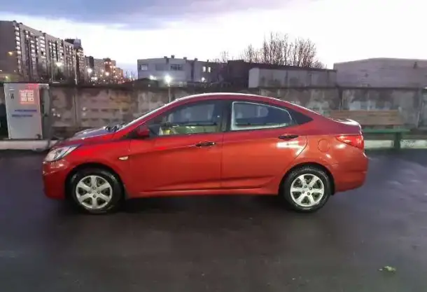 Продам Hyundai Solaris, 2011 г., фотография 2