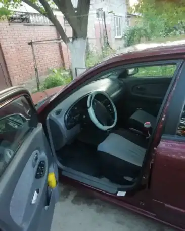 Продаю автомобиль Kia Spectra, фотография 5