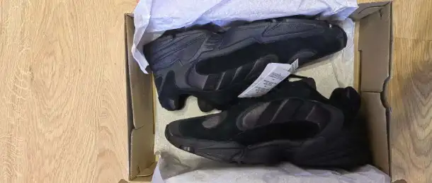 Кроссовки adidas yung-1 black, фотография 3
