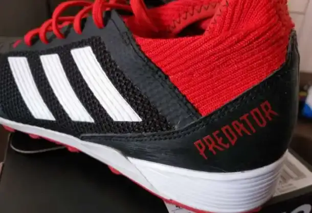 Футбольные бутсы Adidas predator, фотография 3