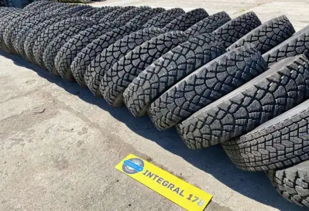 Грузовые шины бу.5 Dunlop SP892 карьерные, фотография 9