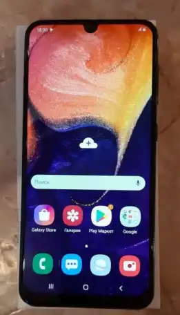 Samsung Galaxy A50, 128Гб, фотография 1