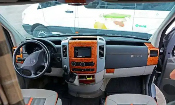 Аренда, продажа Кемперов и Автодомов в г. Калининград на базе Mercedes-Benz Sprinter 2,2 л.  Год выпускаг., фотография 8
