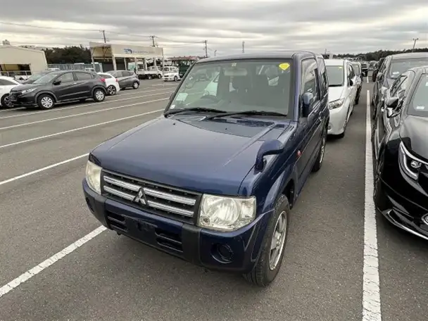 Mitsubishi, фотография 1