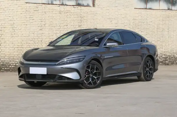 BYD Han EV 2023 Электро, фотография 6