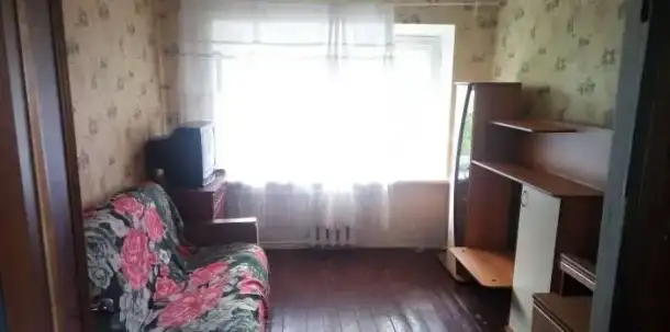 Продам  комнату в коммуналке 6 комнат, фотография 12