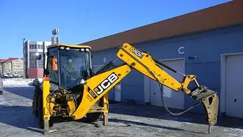 Аренда гидромолота на базе экс.-погр JCB, фотография 1