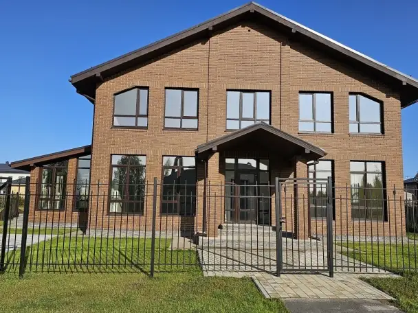 Продается презентабельный дом 251 кв.м.на уч.-ке 10 сот. в дер. Касимово 251,00 м2, фотография 10