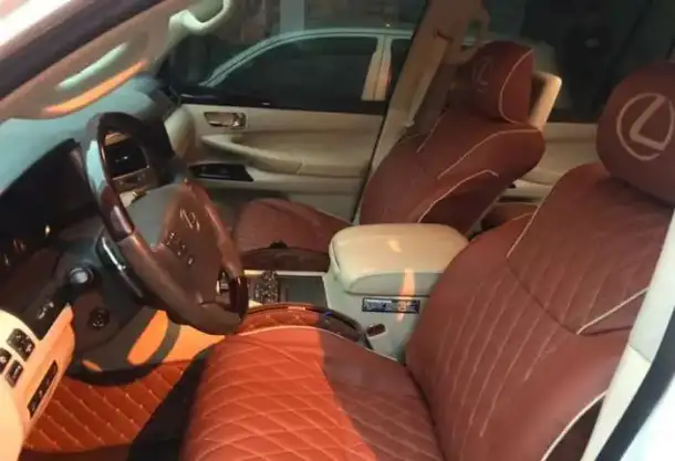 Автомобильные чехлы для Lexus, фотография 1