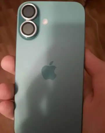 Продаю IPhone 16 128гб, фотография 3