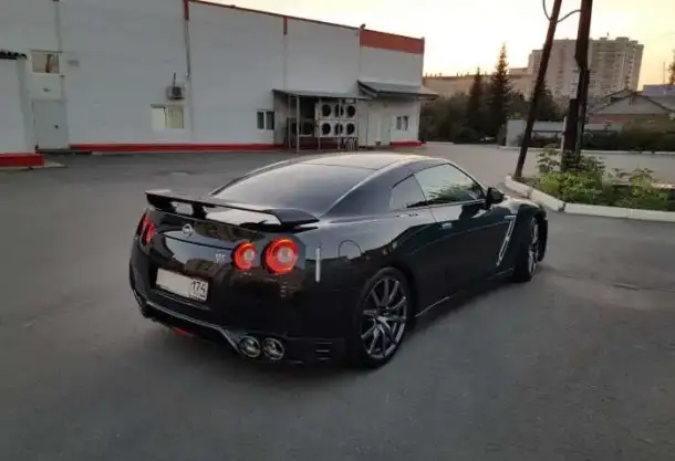 Nissan GT-R 2014г.в., фотография 1