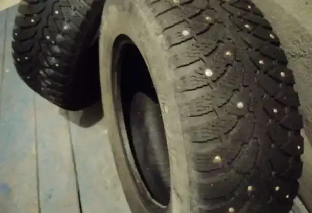 Продам шипованные шины Cordiant Sno-max 235/65 R17, фотография 3