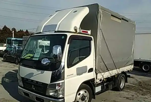 Грузовик бортовой тентованный MITSUBISHI CANTER кузов FE70D год вып 2010 грузоподъемность 3 тн, фотография 3