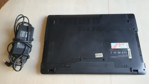Ноутбук Реgаtron MicroXperts C15B 15,6, фотография 3