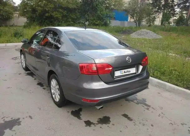 Продаю автомобиль Volkswagen Jetta, фотография 10