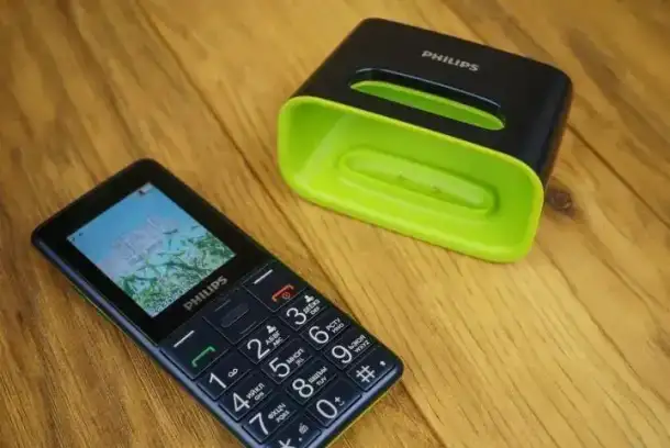 Philips Xenium E311 (новый,оригинал), фотография 4