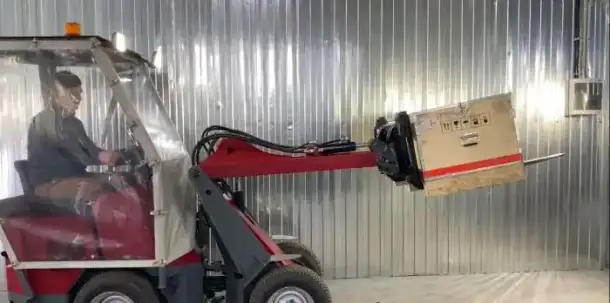 Мини погрузчик TI-CAR аналог Bobcat, MultiOne , Avant, CASE, фотография 1