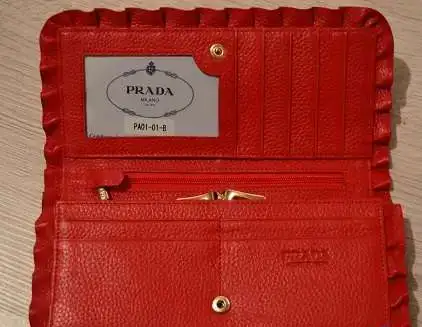 Кошелек PRADA, фотография 3