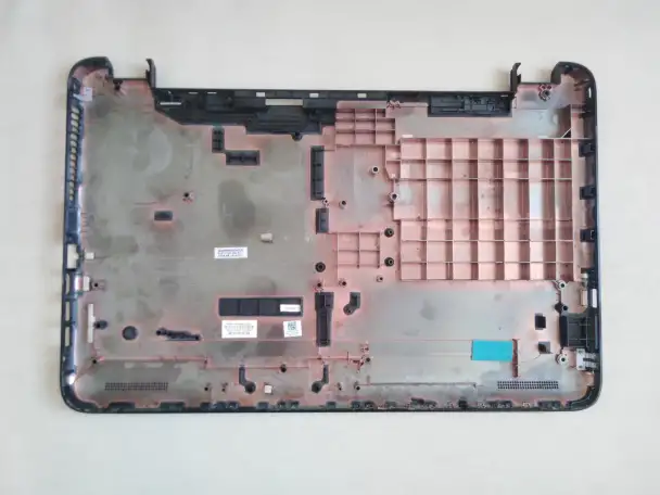 HP 15 Нижняя часть корпуса поддон AP1EM000620, фотография 2