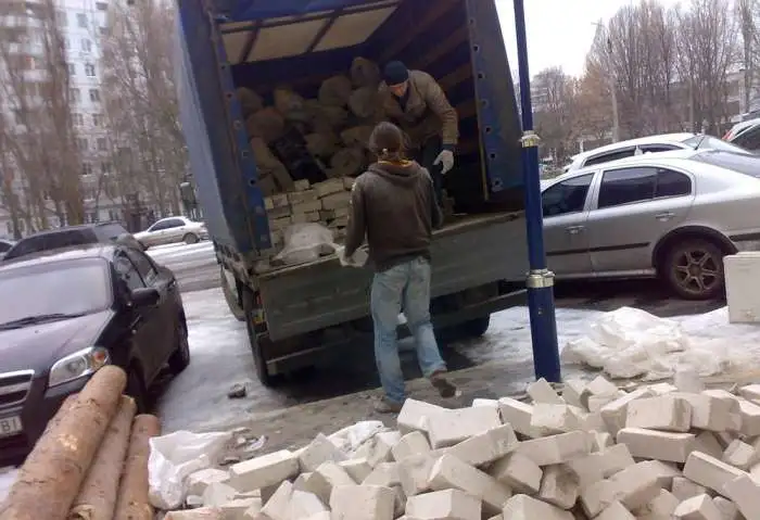 Вывоз строительного и бытового мусора! Грузчики Самары!, фотография 2