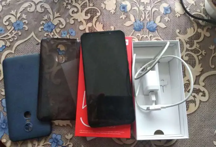 Xiaomi Redmi 5 Plus 64GB, фотография 3