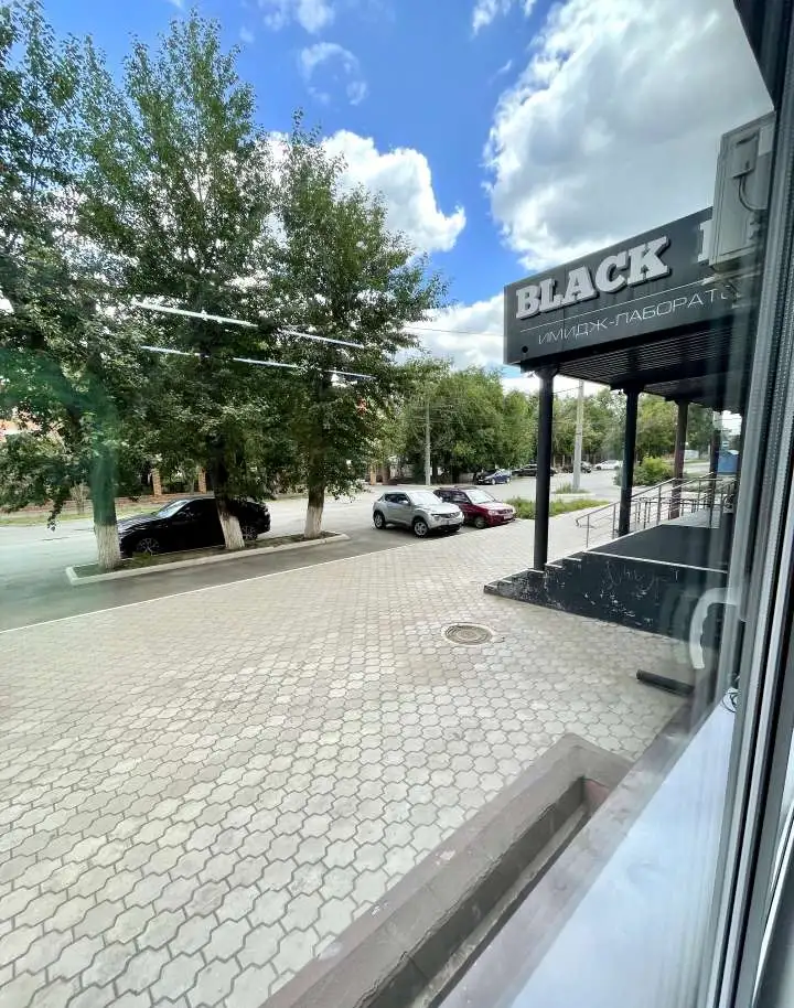 Продам  коммерческое 