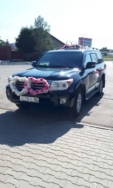 Аренда автомобиля ланд круизер 200, фотография 2