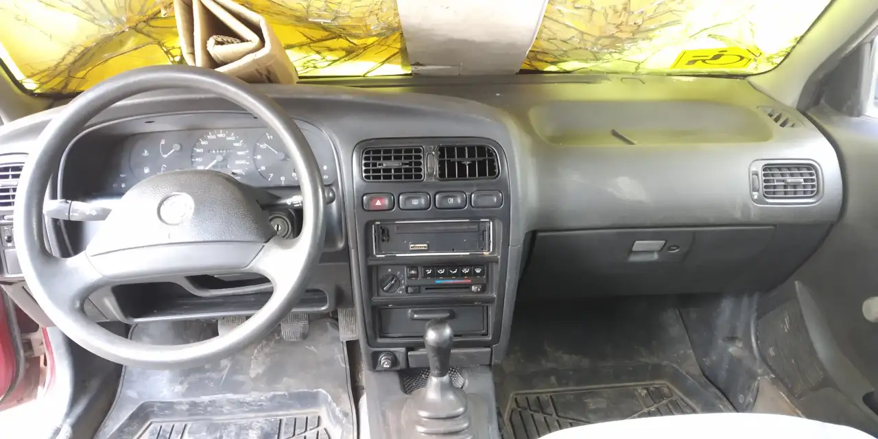 Продается Nissan Primera, 1992 универсал, фотография 9