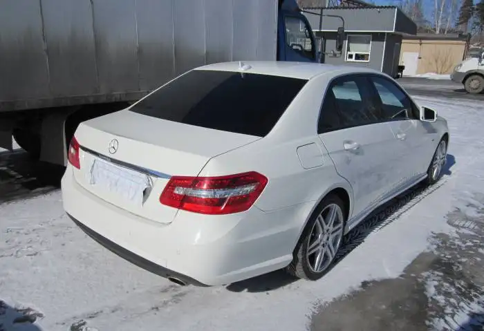 Мерседес Е200 Mercedes-Benz E-Class, фотография 2