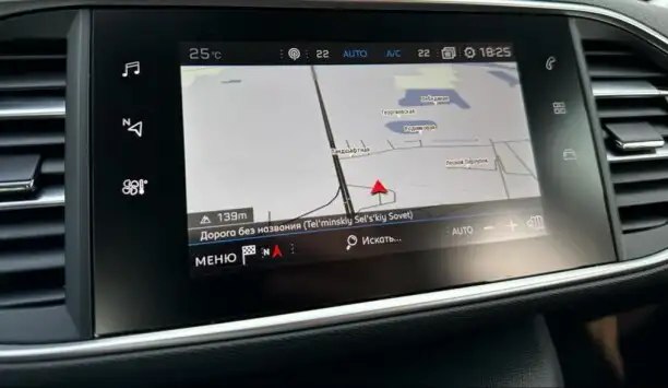 Продам Автомобиль Peugeot 308 1.5 AT, 2019, 127 000 км, фотография 12
