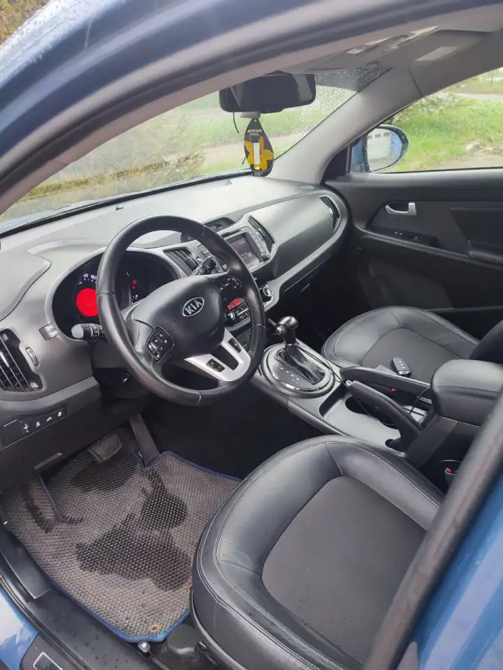 Продажа автомобиля Kia Sportage, фотография 1