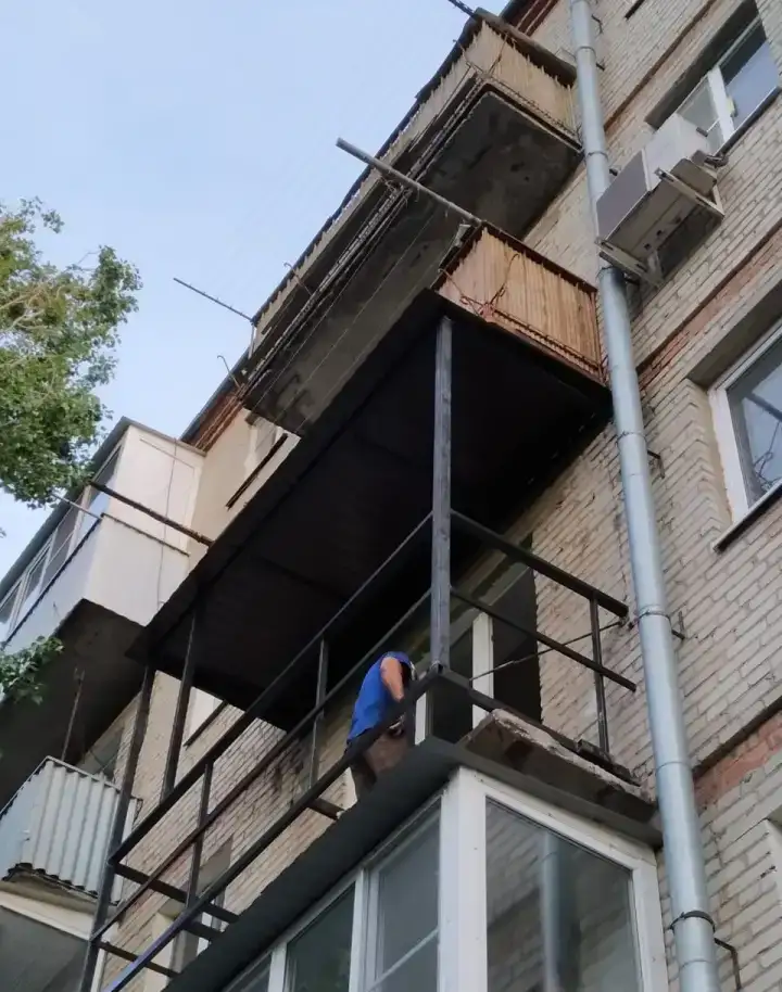Балконы, лоджии, дома, окна, фотография 10