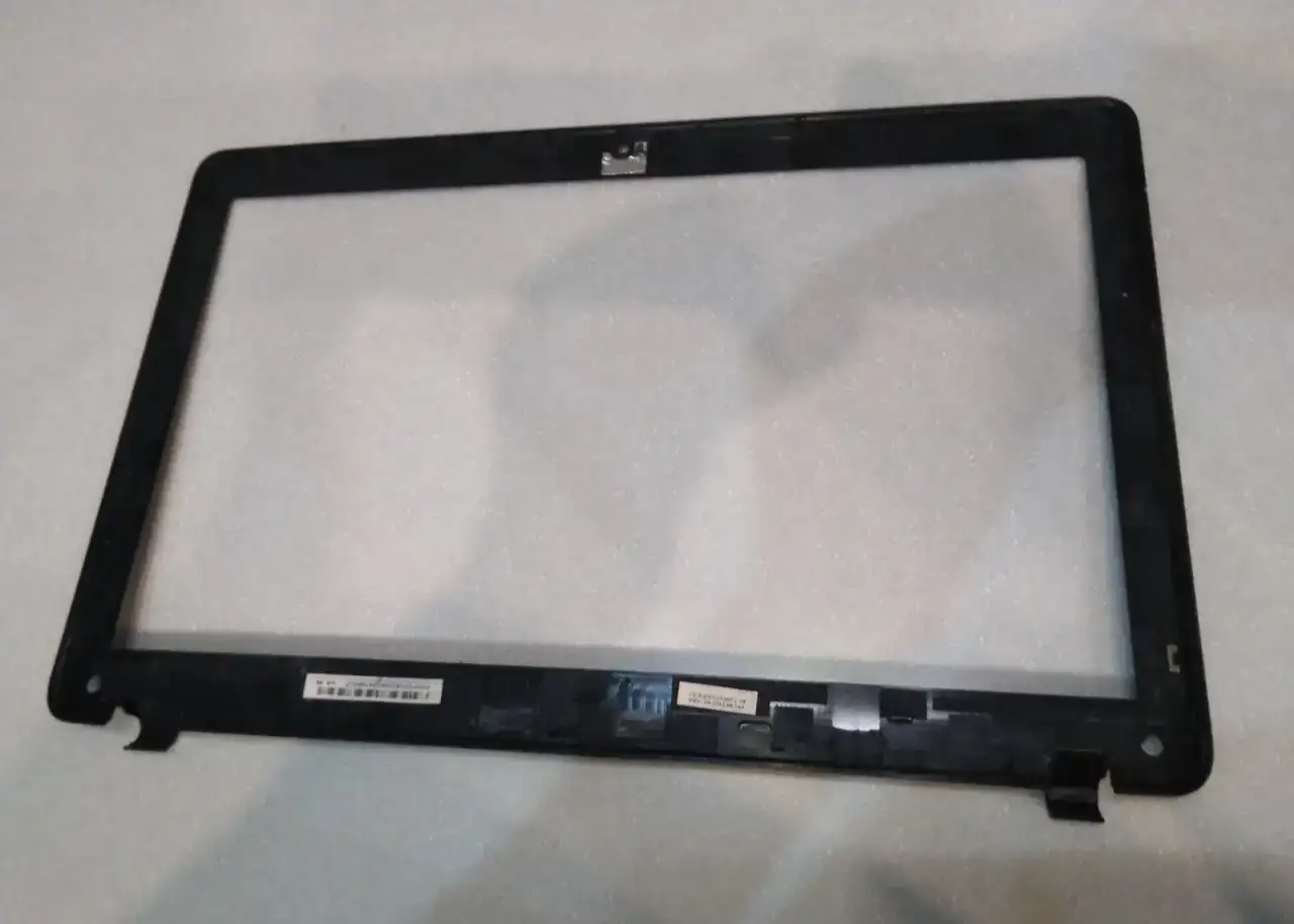 Packard Bell .Acer Aspire V3 Крышка рамка AP0QG000100, фотография 4