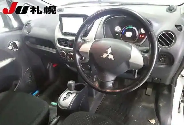 Хэтчбек электромобиль Mitsubishi I-MIEV кузов HA3W модификация G 25 KWH гв 2010, фотография 3
