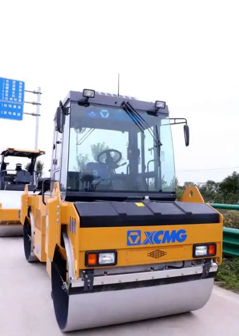 Каток дорожный xcmg XD103, фотография 2