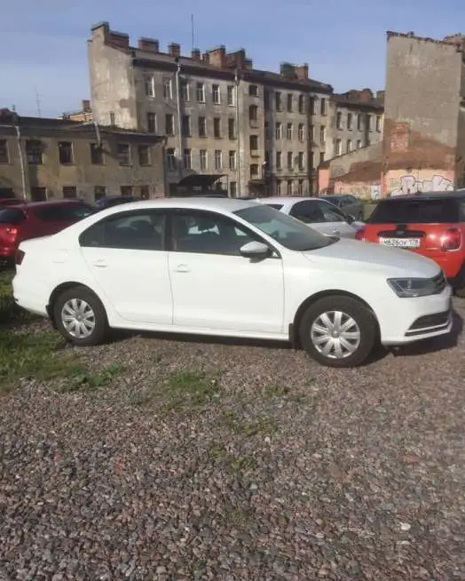 Аренда авто для такси Volkswagen Polo, фотография 2