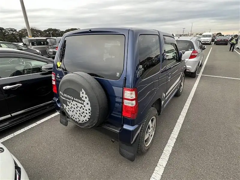 Mitsubishi, фотография 3
