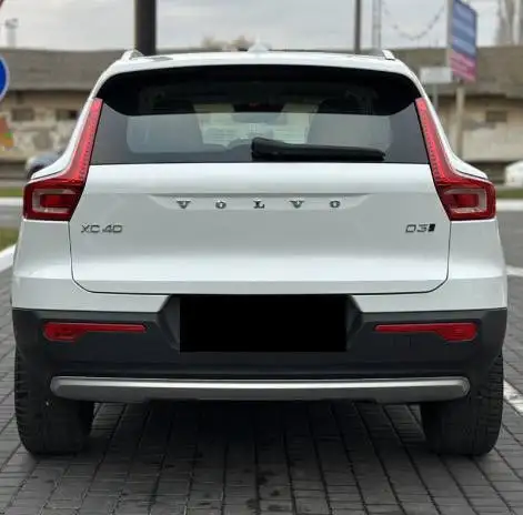 Volvo XC40 2020 год, фотография 5