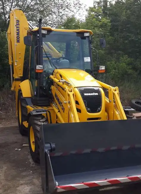 Аренда экскаватора-погрузчика Komatsu WB-93R, фотография 2