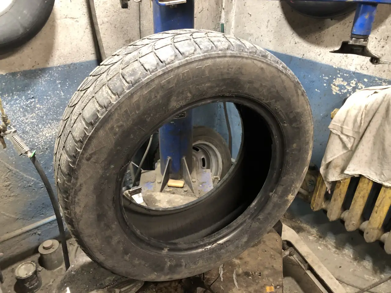 Шина бу Bridgestone Blizzak WS60 19565 R15 91R, фотография 1