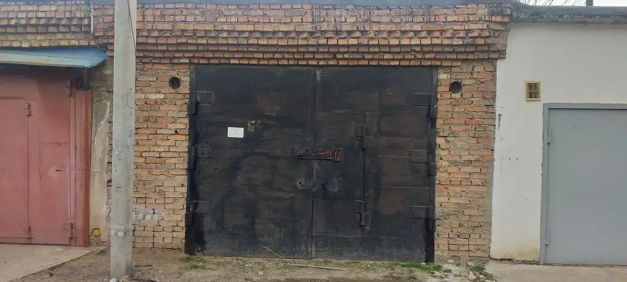 гараж, фотография 1