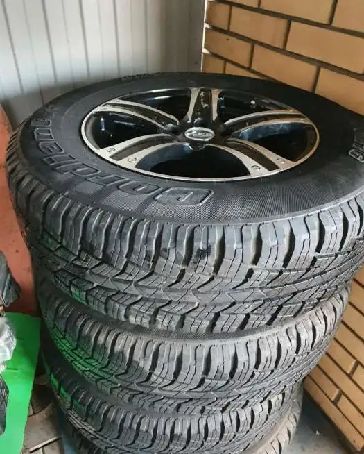 продам недорого автомобильную резину на дисках, фотография 1