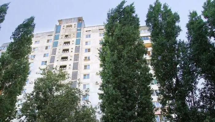 Двухкомнатная квартира в 16 этажном доме, 49,00 м², 16 эт., Дзержинский, г. б-р.30 лет Победы 58, фотография 1