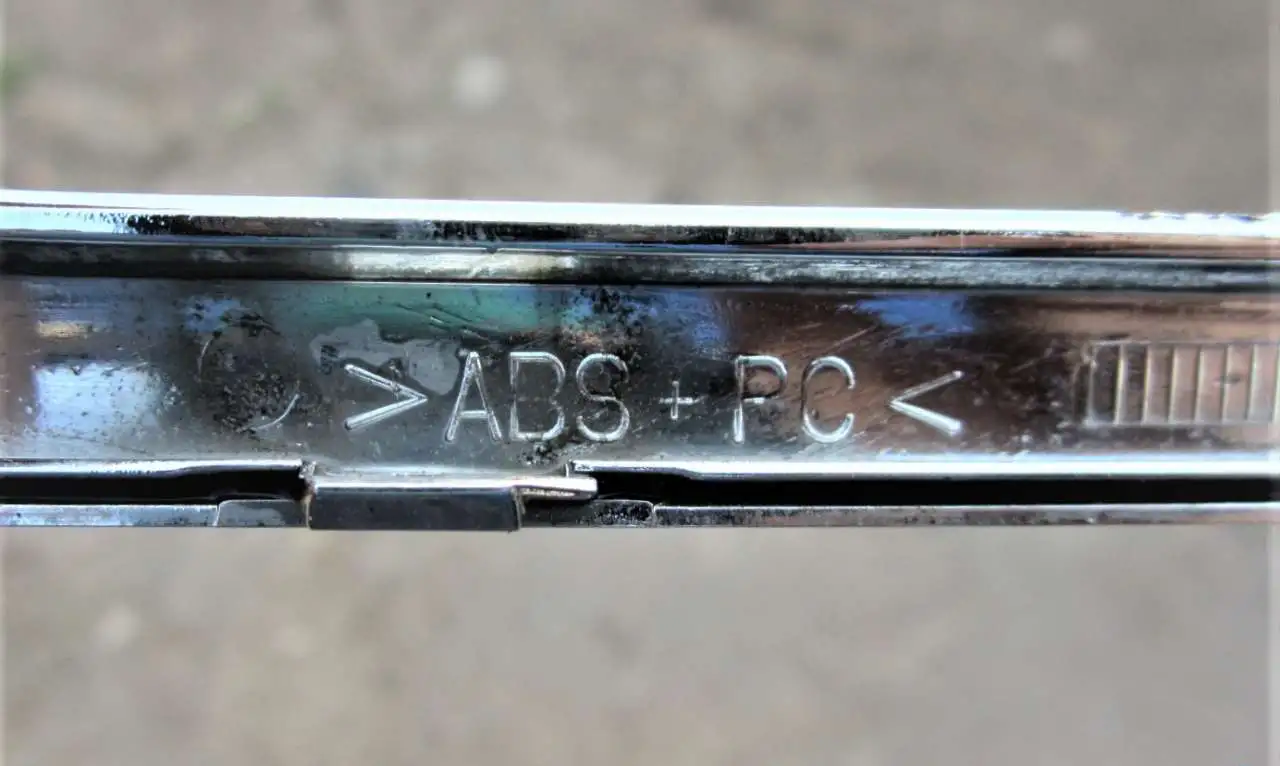 Молдинг решетки радиатора - Audi 100 | 8C5, NICKEL PLATE, фотография 3