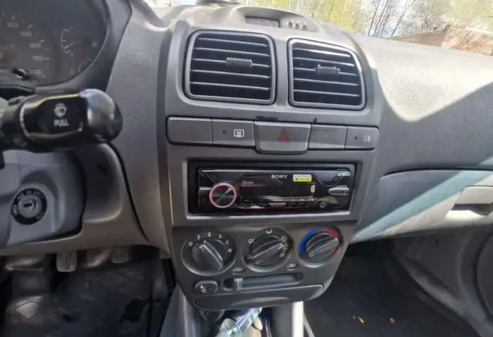 Хендай акцент Hyundai Accent, фотография 7