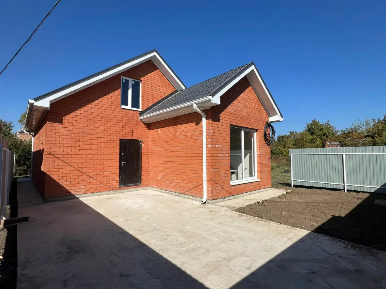 Продаётся дом в СНТ Кубанские Зори,1053319, кирпич. 105,00 м2, фотография 1