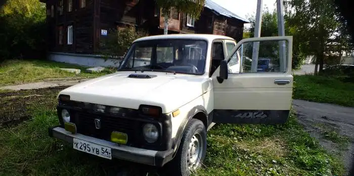 Продам ниву Лада 4x4 2121 Нива, фотография 7
