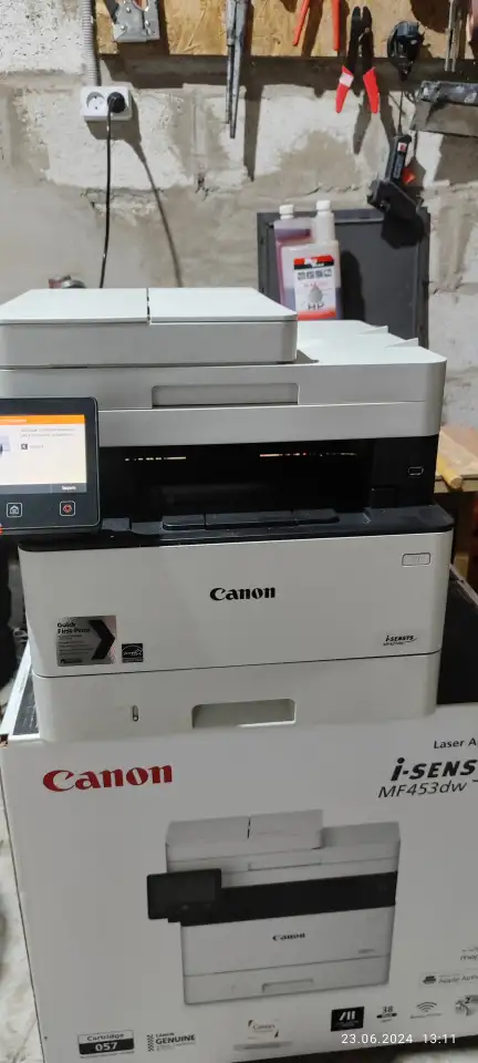 Мфу Canon iSensys MF421dw, фотография 1