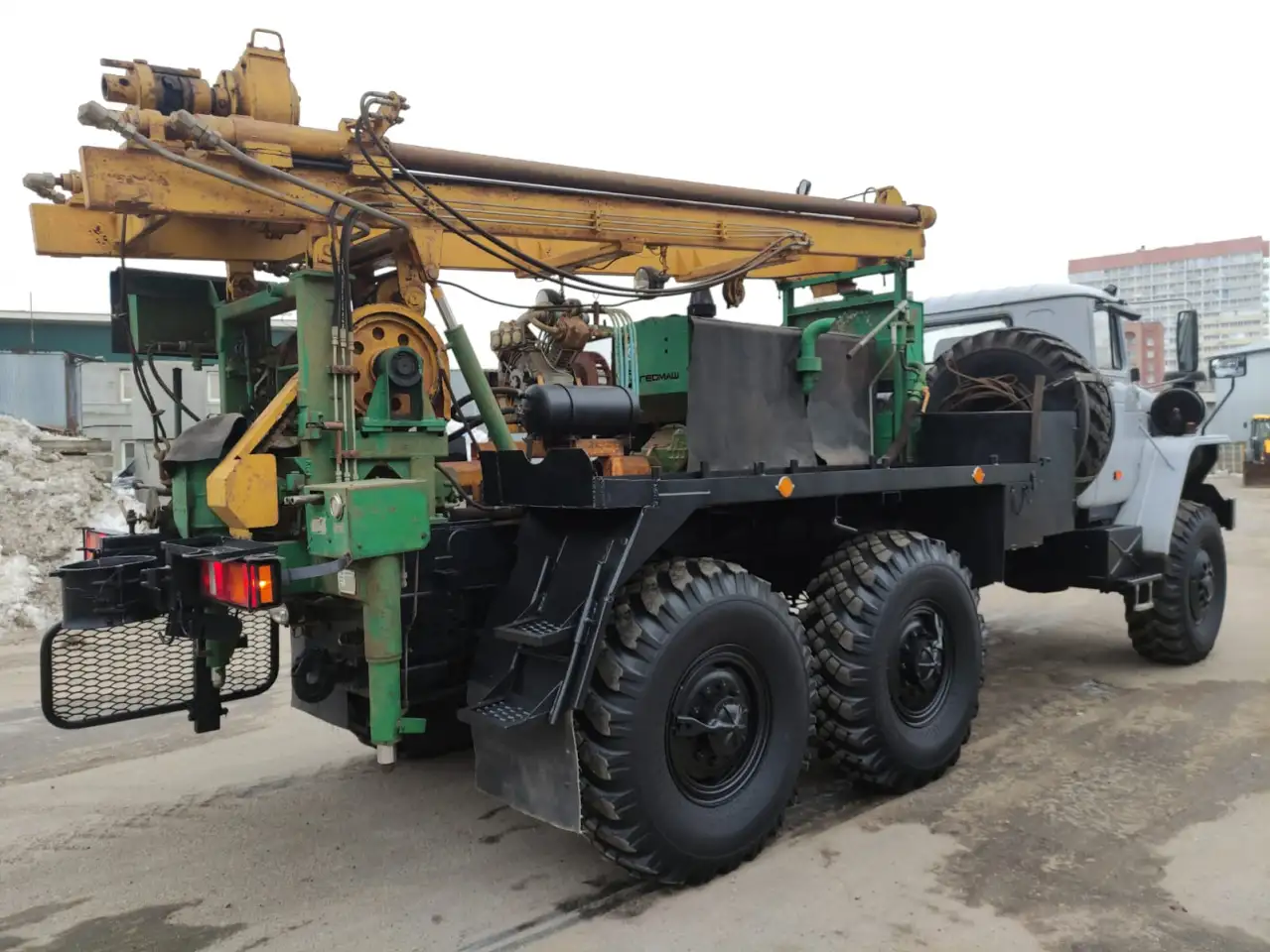 Буровая установка ПБУ-2-327 Геомаш, фотография 3