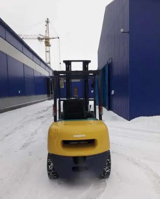 Вилочный погрузчик KOMATSU FD30T-17, фотография 2